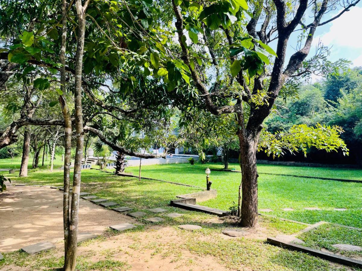 Hotel Sigiriya Kele מראה חיצוני תמונה